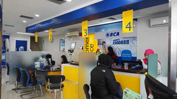 Biaya Transfer Paling Murah di Kantor Bank BCA
