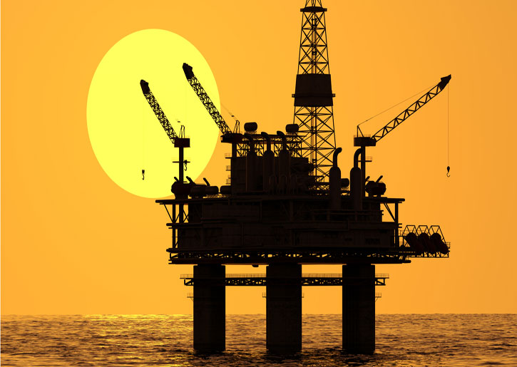 النفط يواصل الانخفاض في ظل مخاوف من أزمة مالية