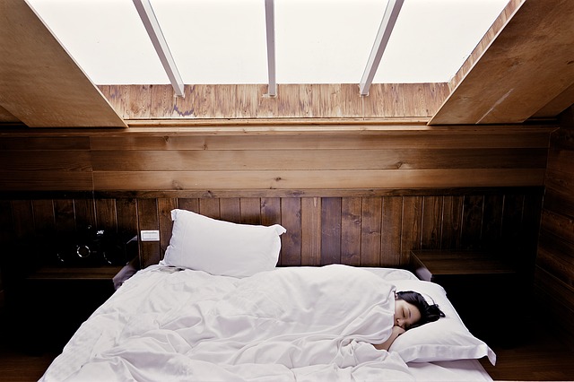 Tip Menata Kamar Tidur Agar Anda Bangun dalam Keadaan Refresh Maksimal