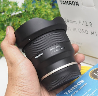 TAMRON 24mm f/2.8 DI III OSD M 1:2 Lens for Sony E-mount Bekas