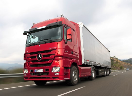 truk box tronton Mercedes-Benz Actros 1860 LS