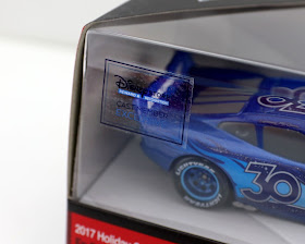 2017 holiday disney store cast member exclusive lightning mcqueen