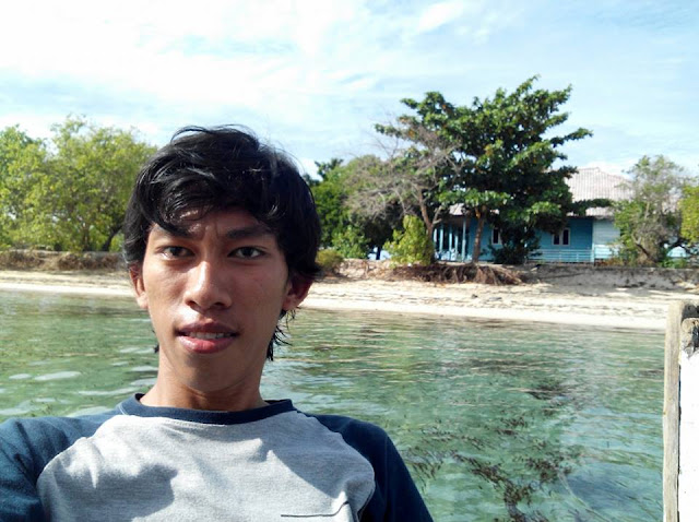 foto selfie di pulau gusung toraja binuang polewali mandar