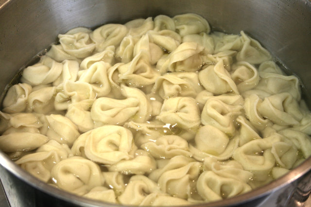 cook tortellini