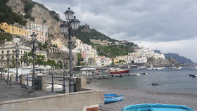 panoramica-amalfi-italia-escapada-costa-amalfitana