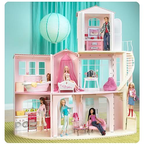 Barbie dolls: barbie doll house