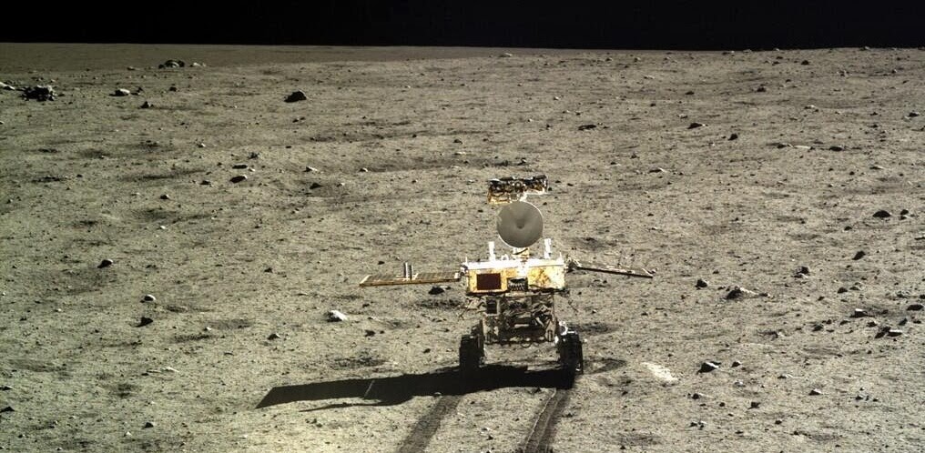 Astronomy and Space News - Astro Watch: 'Jade Rabbit' Rover Performs First Lunar Probe