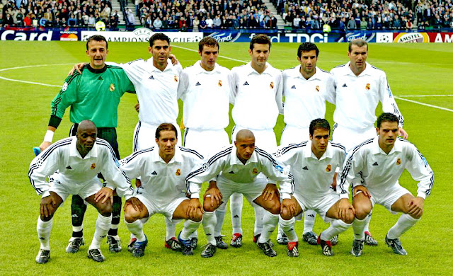 REAL MADRID C. F. Temporada 2001-02. César, Fernando Hierro, Iván Helguera, Solari, Figo y Zidane. Makelele, Michel Salgado, Roberto Carlos, Raúl y Morientes. REAL MADRID C. F. 2 BAYER 04 LEVERKUSEN 1 Miércoles 15/05/2002, 20:45 horas. Liga de Campeones de la UEFA, final. Glasgow, Escocia, Reino Unido, Hampden Park: 50.499 espectadores. GOLES: 1-0: 8’, Raúl. 1-1: 13’, Lúcio. 2-1: 45’, Zidane.