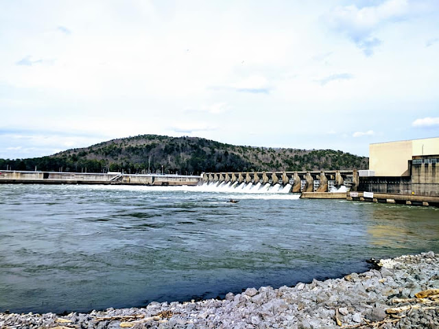 Водосбросная плотина Хантсвилл