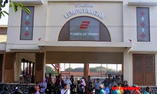 Stasiun Kereta Api Paling Tua Di Indonesia