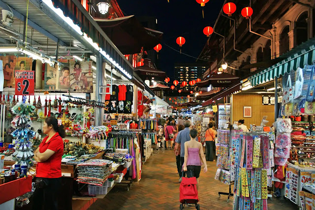 5 night market must visit in singapore Chinatown Street Market 