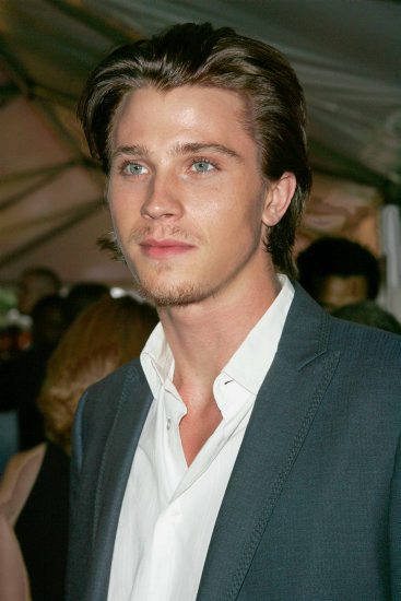 garrett hedlund girlfriend pictures. Garrett Hedlund. Edgar Ramirez