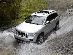 Jeep Grand Cherokee 2011 (2)