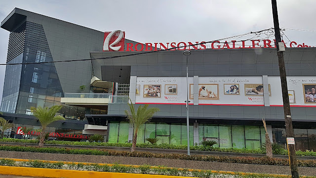 external view of Robinson's Galleria Cebu