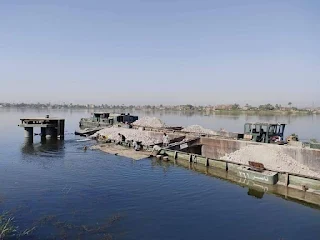 عودة الملاحه النهرية عقب غرق القاطرة ناصر ٢٦١ بقناطر نجع حمادي