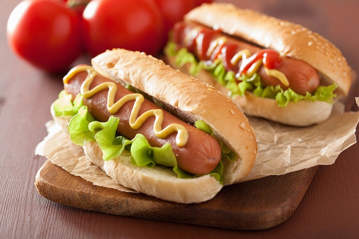  Tak Disangka, Ternyata Begini Asal Usul Lahirnya Hot Dog