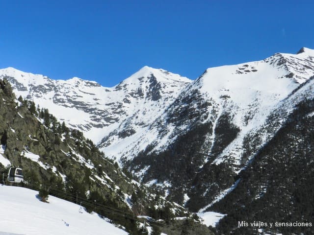 Parque Natural Valls de Comapedrosa, Arinsal, Andorra