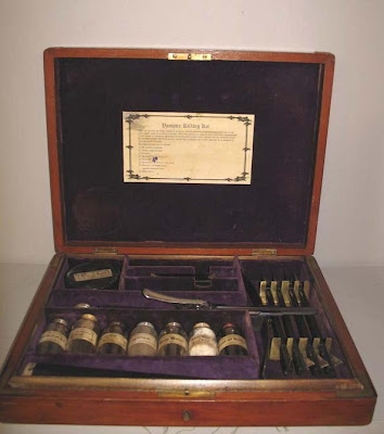 Vampire Killing Kit Seen On www.coolpicturegallery.net