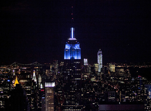 Obama Menang, Empire State Building Disulap Warna Biru! [ www.BlogApaAja.com ]