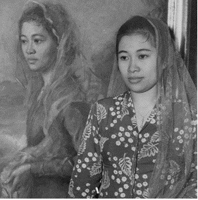  adalah seorang gadis Bengkulu dan istri Presiden pertama Indonesia Biografi Fatmawati - Istri Soekarno