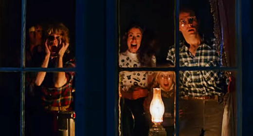 The Potters react with horror as the maniacs surround the house - Alone in the Dark, 1982