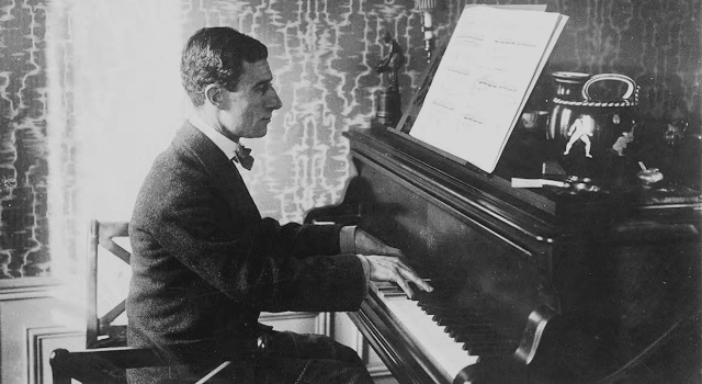 Raavel and his Erard piano in 1925