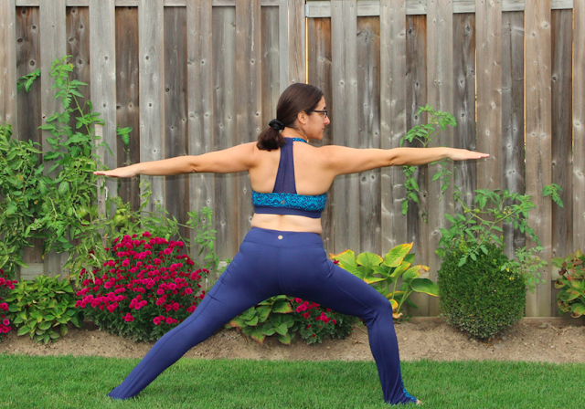 Gaiam Luxe Yoga Legging and Quinn Bra Top Parrot Blue Infinity