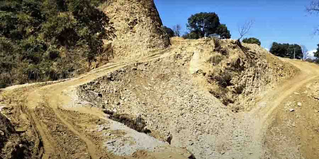 Dangerous highway in nepal