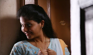 Anjali in Thoonganagaram hot photos