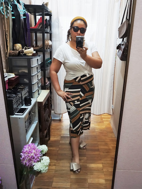 Life Is A Shoe Outfit Breakdown : Belt And Skirt Switch Up