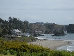 that is Mo's old condo across the bay (the blue ones on the cliff)