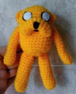 http://amigurumismarga.blogspot.com.es/2012/09/patron-jake-de-hora-de-aventura.html