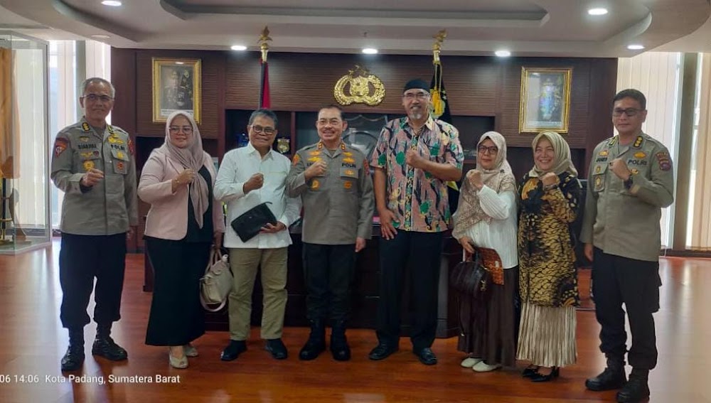 Optimalisasi Tridarma Perguruan Tinggi MOU Unitas Padang dengan Kapolda Sumatera Barat