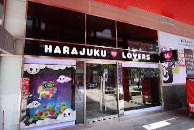 Harajuku Fashion Store on The Shoe Girl S Blog  Harajuku Lovers Brand S First Retail Store