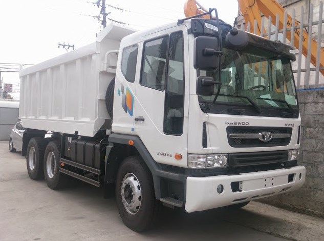 dump truck tronton hino terbaru