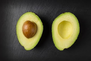 Avocado Health Benefits in Hindi