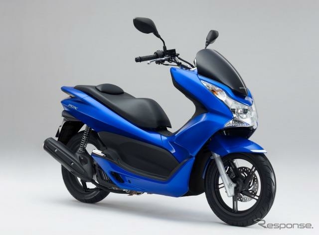 amboro slog Perbandingan Honda PCX 150 VS Suzuki Burgman 