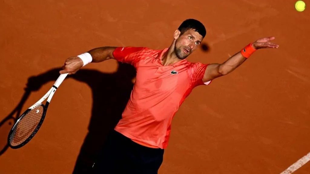 Carlos Alcarazs Sensational Performance Leaves Novak Djokovic in Awe at French Open 2023