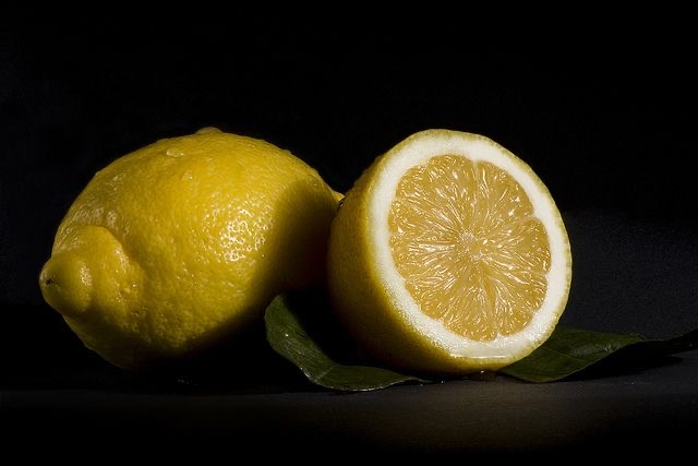separare una coppia velocemente con il limone