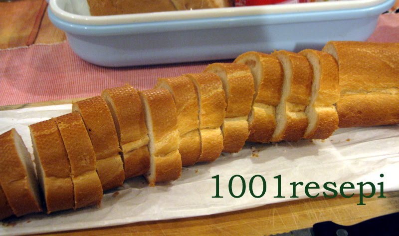 Koleksi 1001 Resepi: eggs and bread pie