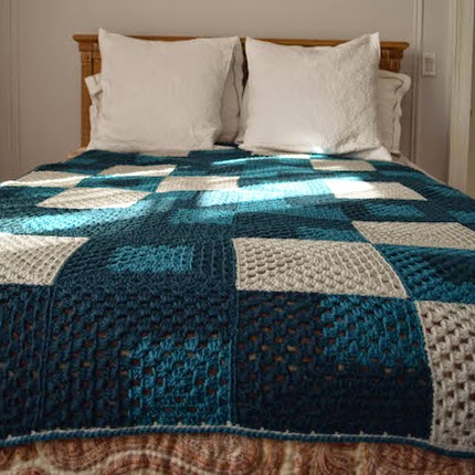 Mod 9-Patch Blanket -  Free Pattern