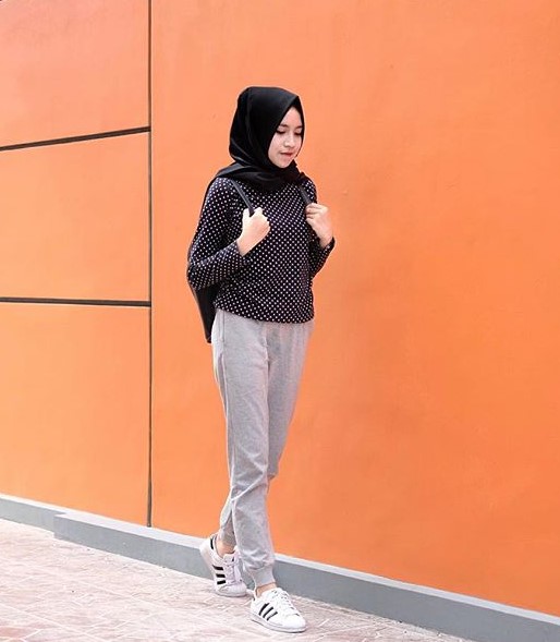 35 Koleksi Fashion Hijab Remaja  2019 Gaya Masa Kini ABG 