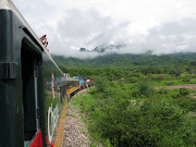 . to be a spectacular train journey through the Sierra Madre mountains. (img )