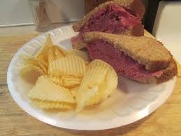 “Kitchen is Closed”, Izzy’s Lean Corned Beef Sandwich w/ Ruffle’s Reduced Fat Chips