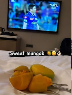 Navin ul haq sweet mangoes