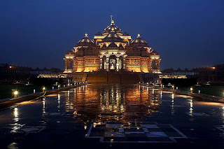 Spiritual Water Show starts at Akshardham