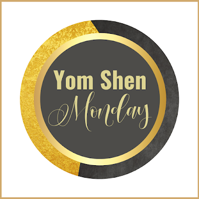 Yom Shen - Monday Greeting Cards - Printable Sticker Labels - Gold Black Theme - 10 Free Modern Designs