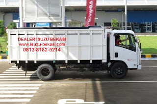 ISUZU NMR 71 T + BAK KAYU RANGKA BESI