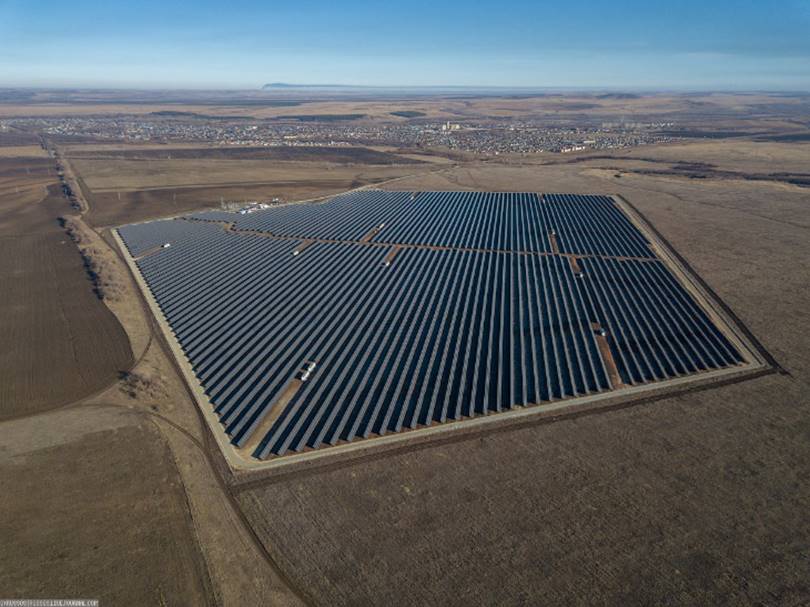 Russia's two solar power plants in Sorochinsk and Novosergievka of Orenburg region