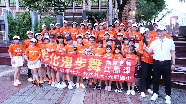 ▲彰化市長林世賢表示，彰化市公所精心策劃「舞動仲夏星空」活動，讓各類舞蹈專長的舞者齊聚一堂，在彰化藝術館廣場一展美妙舞姿。（記者林明佑攝）